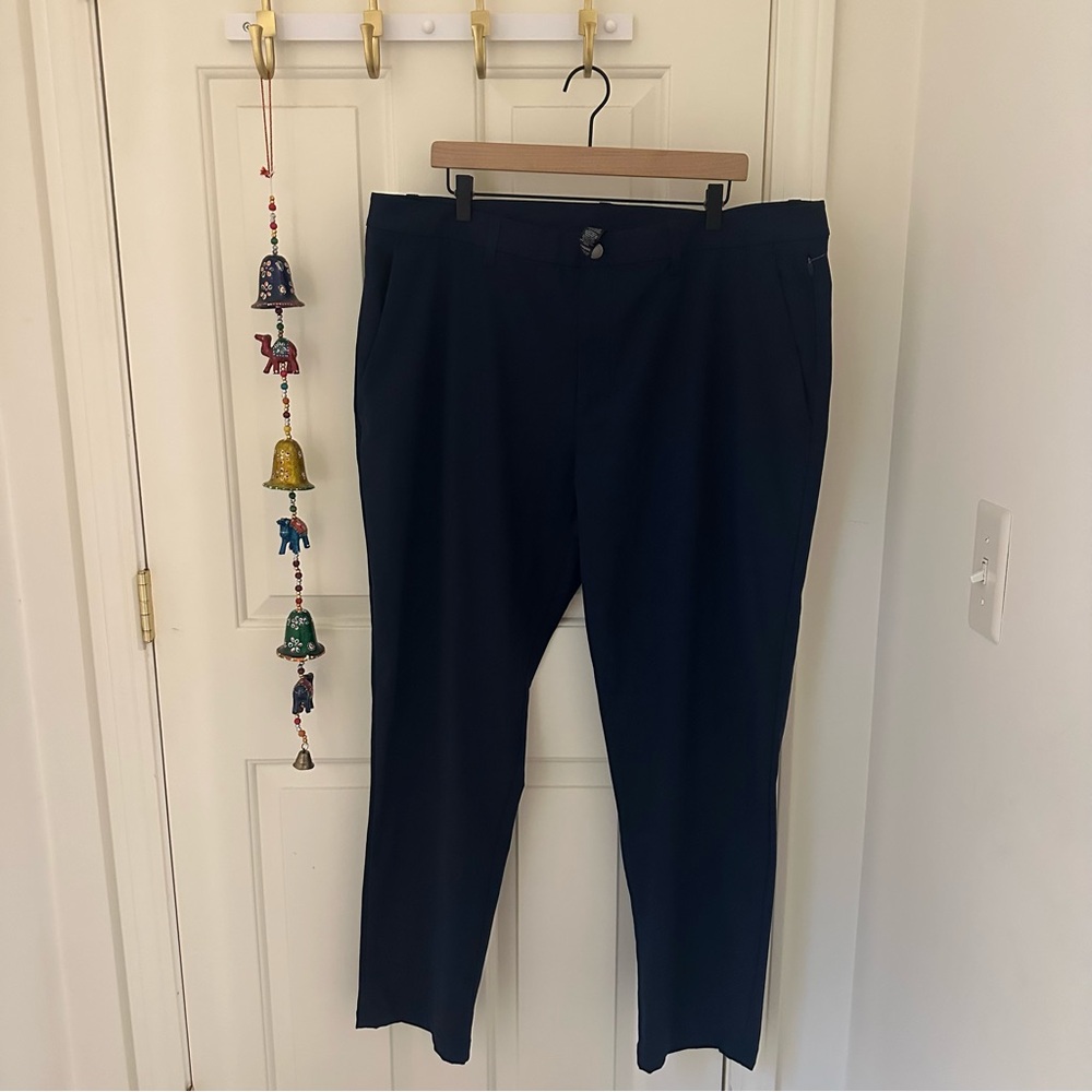 Lululemon Athletica Men's Navy Dress Pants